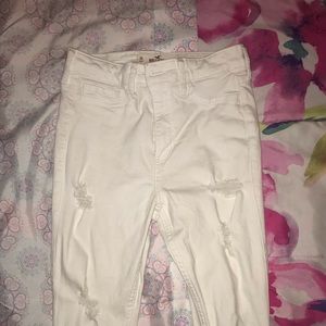 white women’s hollister jeans